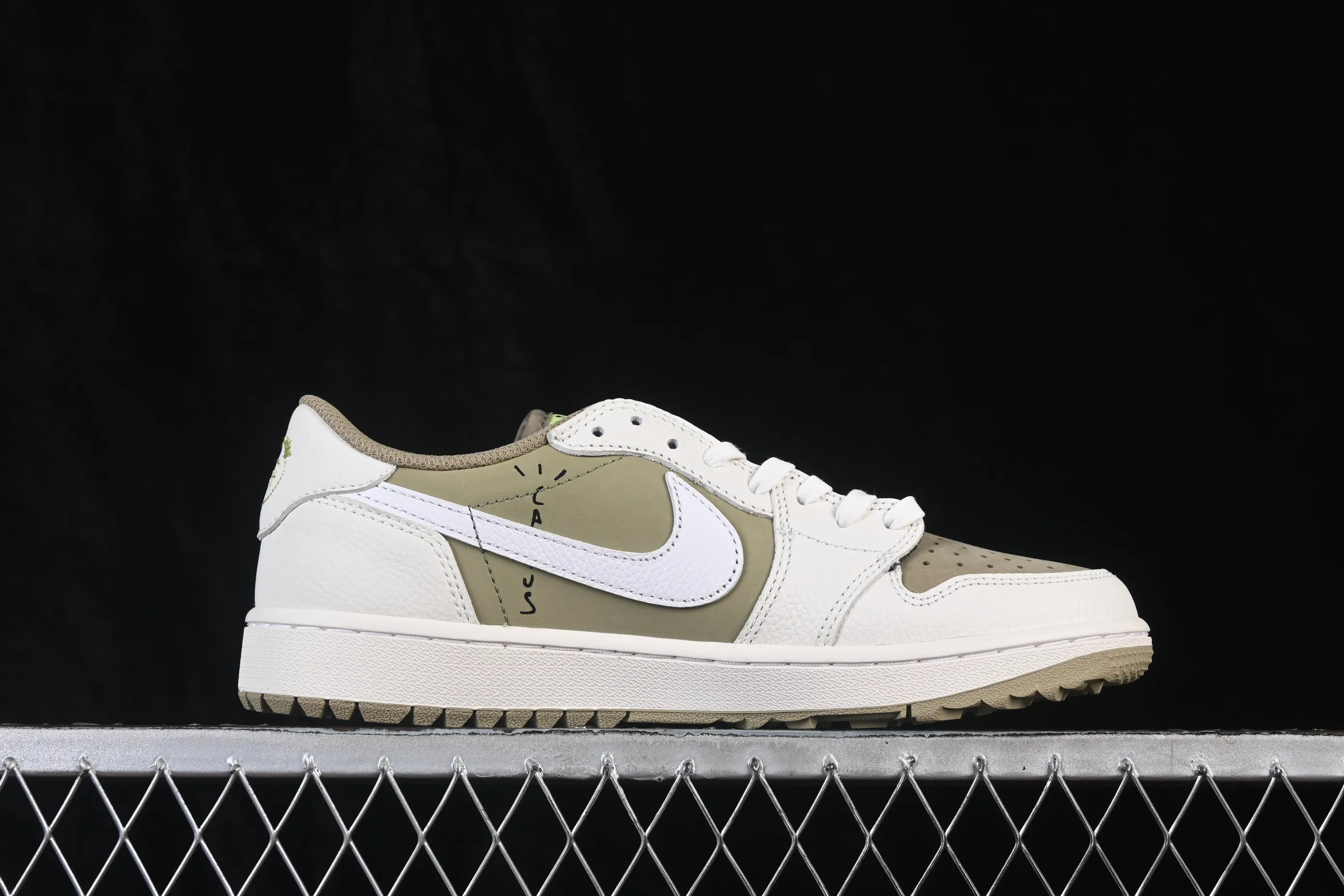 All categories Air Jordan Jordan series basketball shoes Air Jordan 1 Low ZG version Travis Scott x Air Jordan 1 Low OG AJ1 Joe 1 undercut low top full head layer FZ3124-200